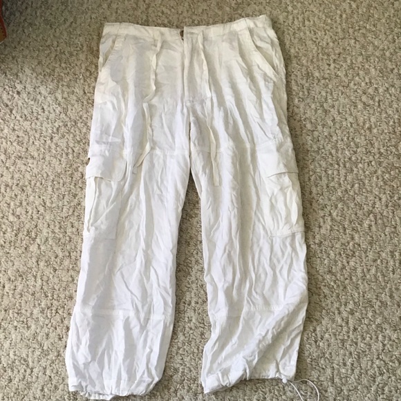 Joe Fresh Pants - 🌹2/$10 Joe Fresh Baggy Cargo Pants